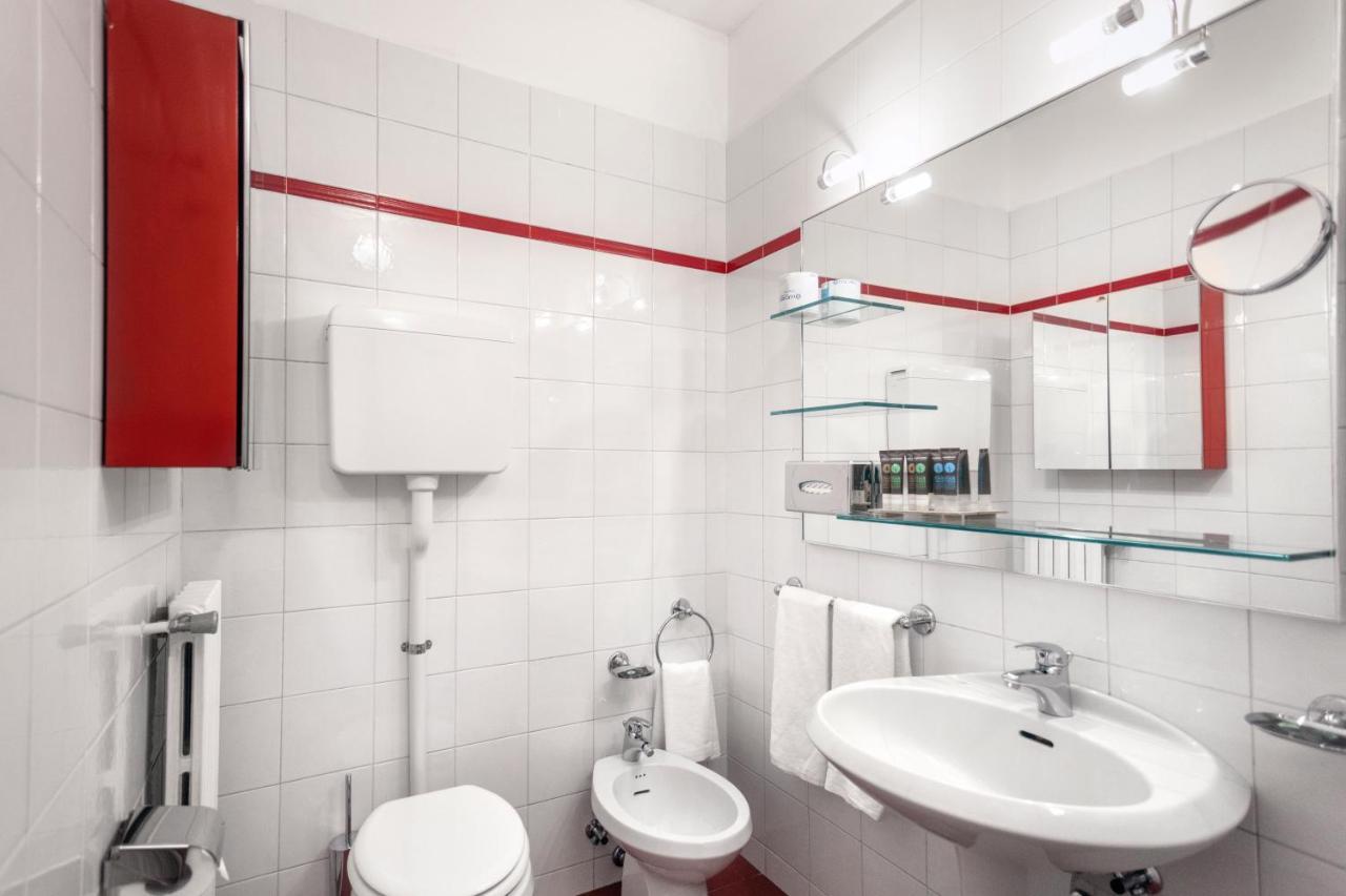 Residence Liberty Парма Екстериор снимка