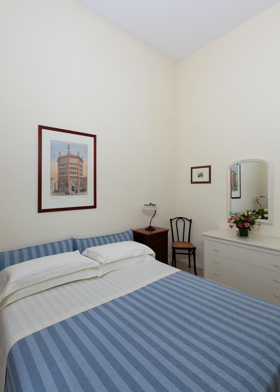 Residence Liberty Парма Екстериор снимка